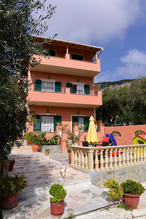 Paradise Apartments Палеокастрица Екстериор снимка