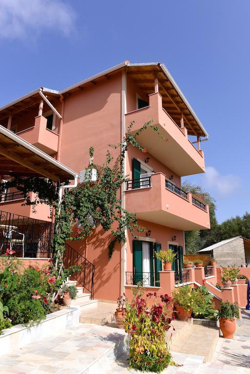 Paradise Apartments Палеокастрица Екстериор снимка